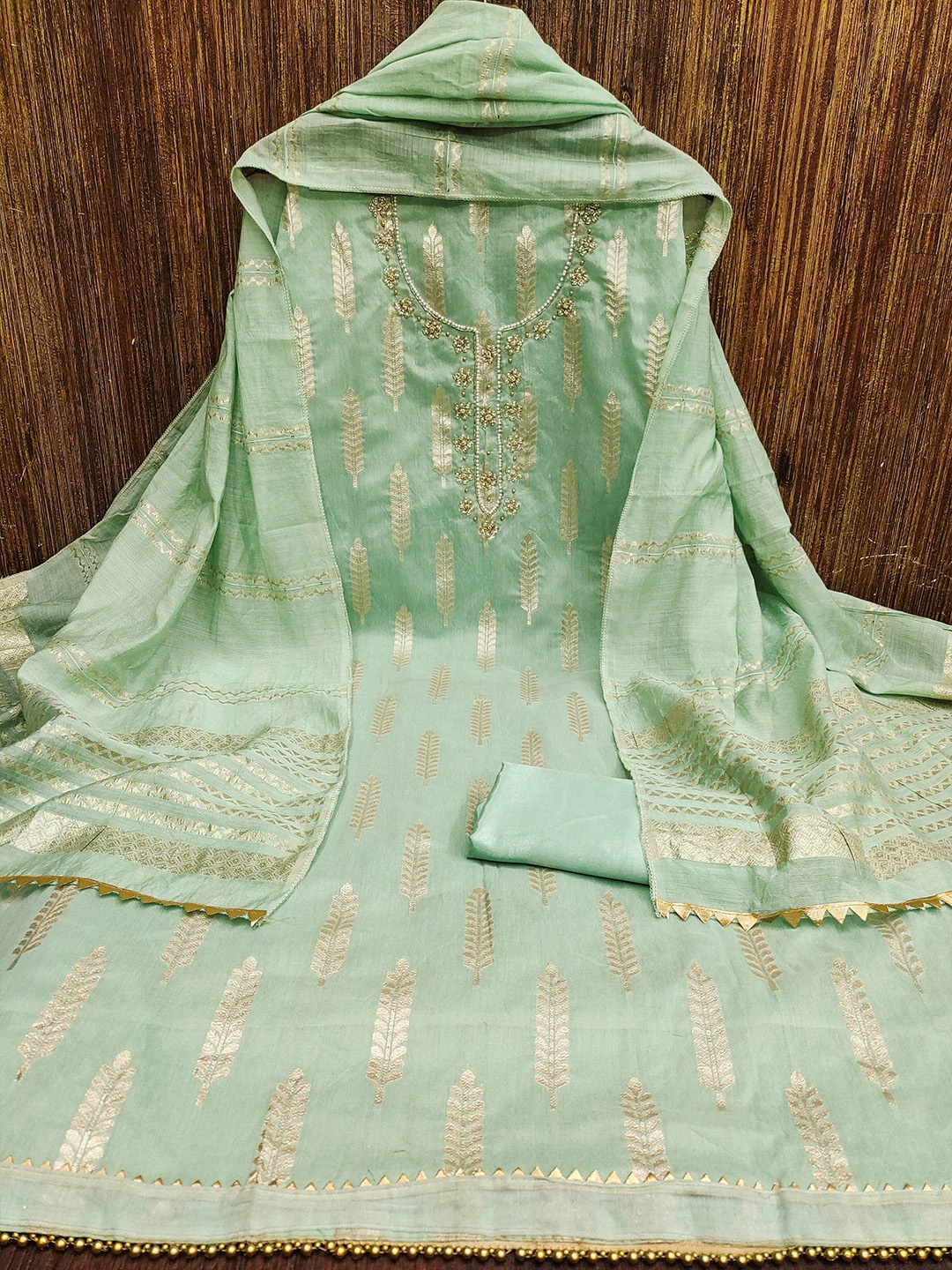 MANVAA Ethnic Motifs Woven Design Beads & Stones Unstitched Dress Material, Lime green
MANVAA Ethnic Motifs Woven Design Beads & Stones Unstitched Dress Material, Lime green