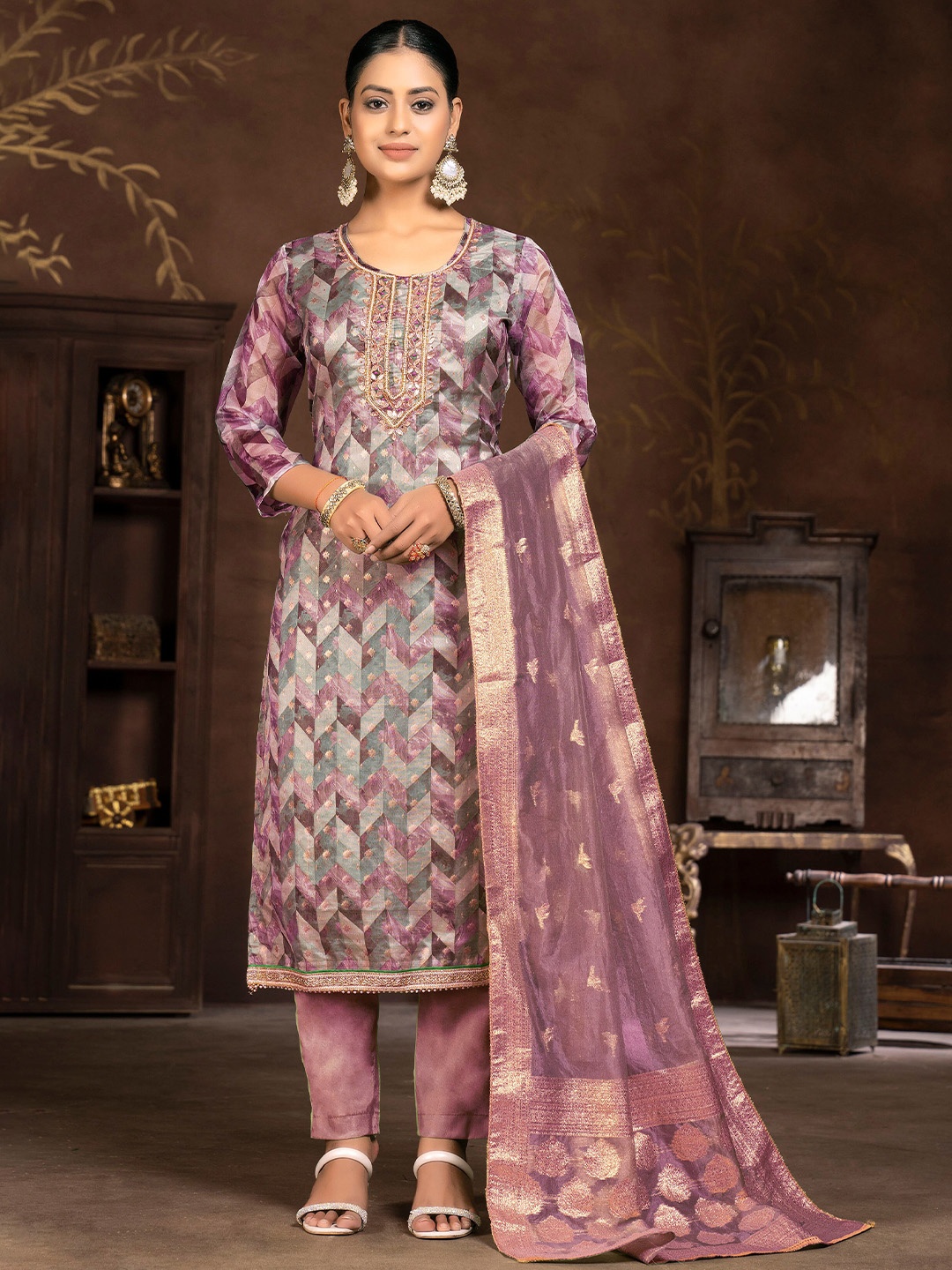 MANVAA Ethnic Motifs Woven Design Beads & Stones Unstitched Dress Material, Green
MANVAA Ethnic Motifs Woven Design Beads & Stones Unstitched Dress Material, Green