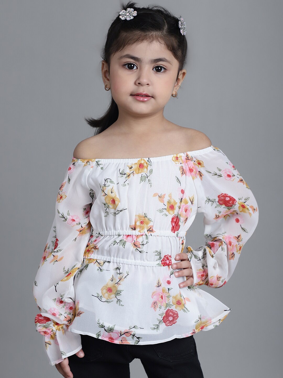MINI & MING Girls Floral Printed Off-Shoulder Puff Sleeves Gathered Bardot Top, Off white
MINI & MING Girls Floral Printed Off-Shoulder Puff Sleeves Gathered Bardot Top, Off white