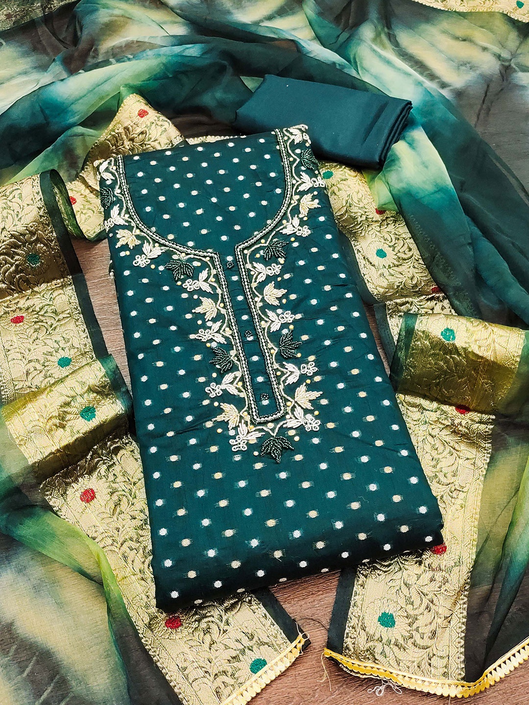 KALINI Ethnic Motifs Woven Design Beads and Stones Pure Cotton Unstitched Dress Material, Green
KALINI Ethnic Motifs Woven Design Beads and Stones Pure Cotton Unstitched Dress Material, Green