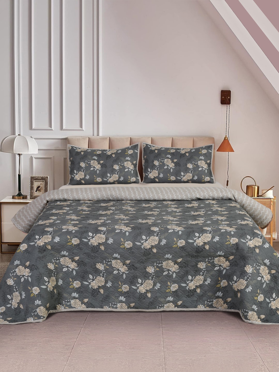Aura Grey & Black Printed Quilted Microfibre Double King Bed Cover With Pillow Covers
Aura Grey & Black Printed Quilted Microfibre Double King Bed Cover With Pillow Covers