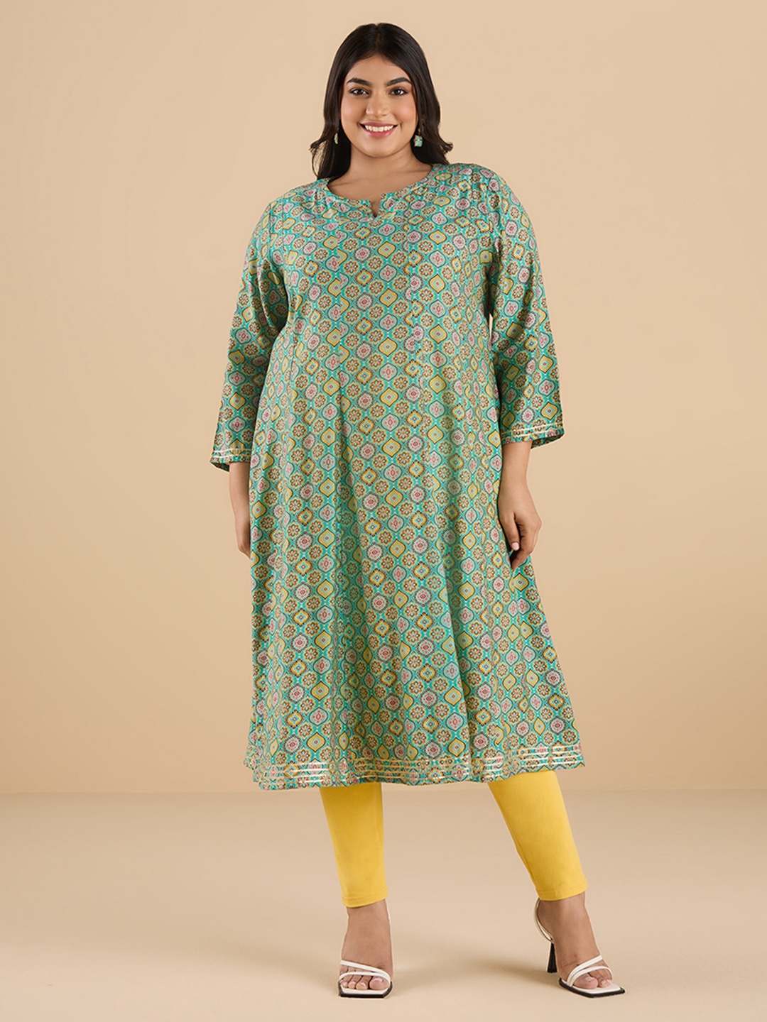 Big Hello - The Plus Life Women Geometric Printed Flared Sleeves Sequinned Kurta, Green
Big Hello - The Plus Life Women Geometric Printed Flared Sleeves Sequinned Kurta, Green