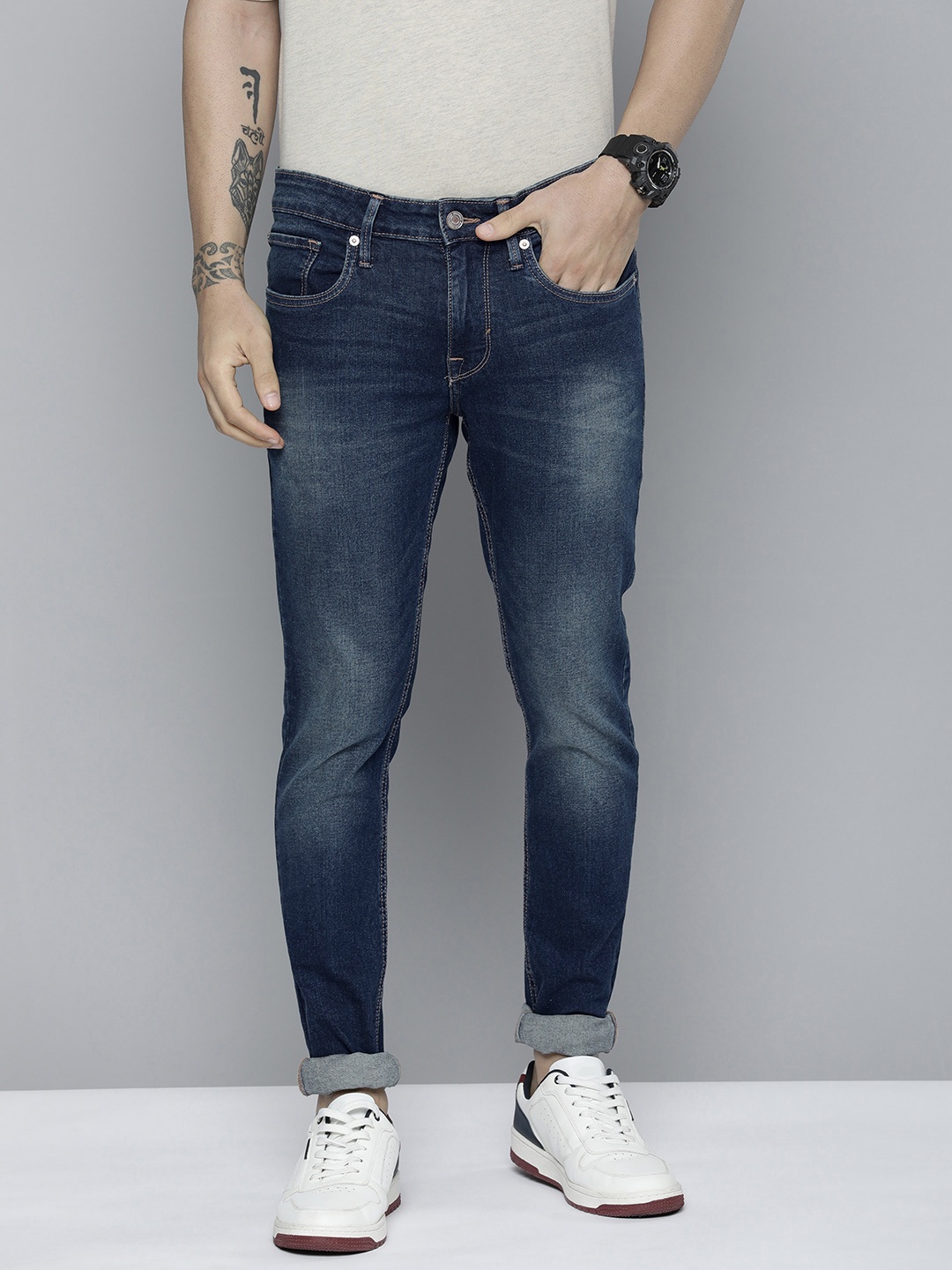 Flying Machine Men Super Skinny Fit Low-Rise Light Fade Stretchable Jeans, Navy blue
Flying Machine Men Super Skinny Fit Low-Rise Light Fade Stretchable Jeans, Navy blue