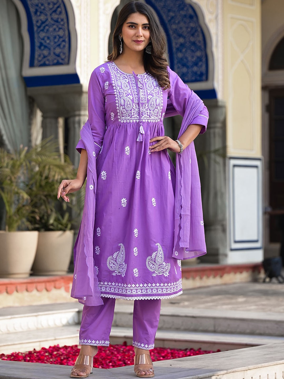 Varanga Ethnic Motifs Embroidered Thread Work Pure Cotton Kurta with Trousers & Dupatta, Lavender
Varanga Ethnic Motifs Embroidered Thread Work Pure Cotton Kurta with Trousers & Dupatta, Lavender