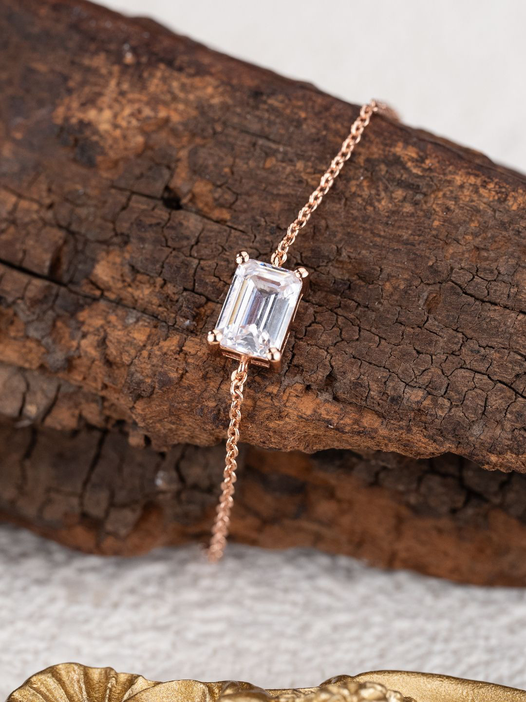 MISS JO Women 92.5 Sterling Silver Rose Gold-Plated-Plated Stones-Studded Charm Bracelet
MISS JO Women 92.5 Sterling Silver Rose Gold-Plated-Plated Stones-Studded Charm Bracelet