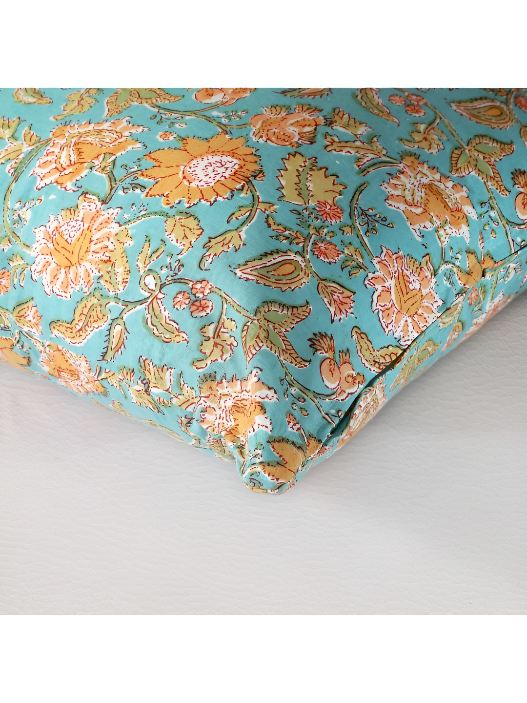 INDHOME LIFE Navy Blue & Green 2 Pieces Floral Printed Reversible Square Cushion Covers
INDHOME LIFE Navy Blue & Green 2 Pieces Floral Printed Reversible Square Cushion Covers