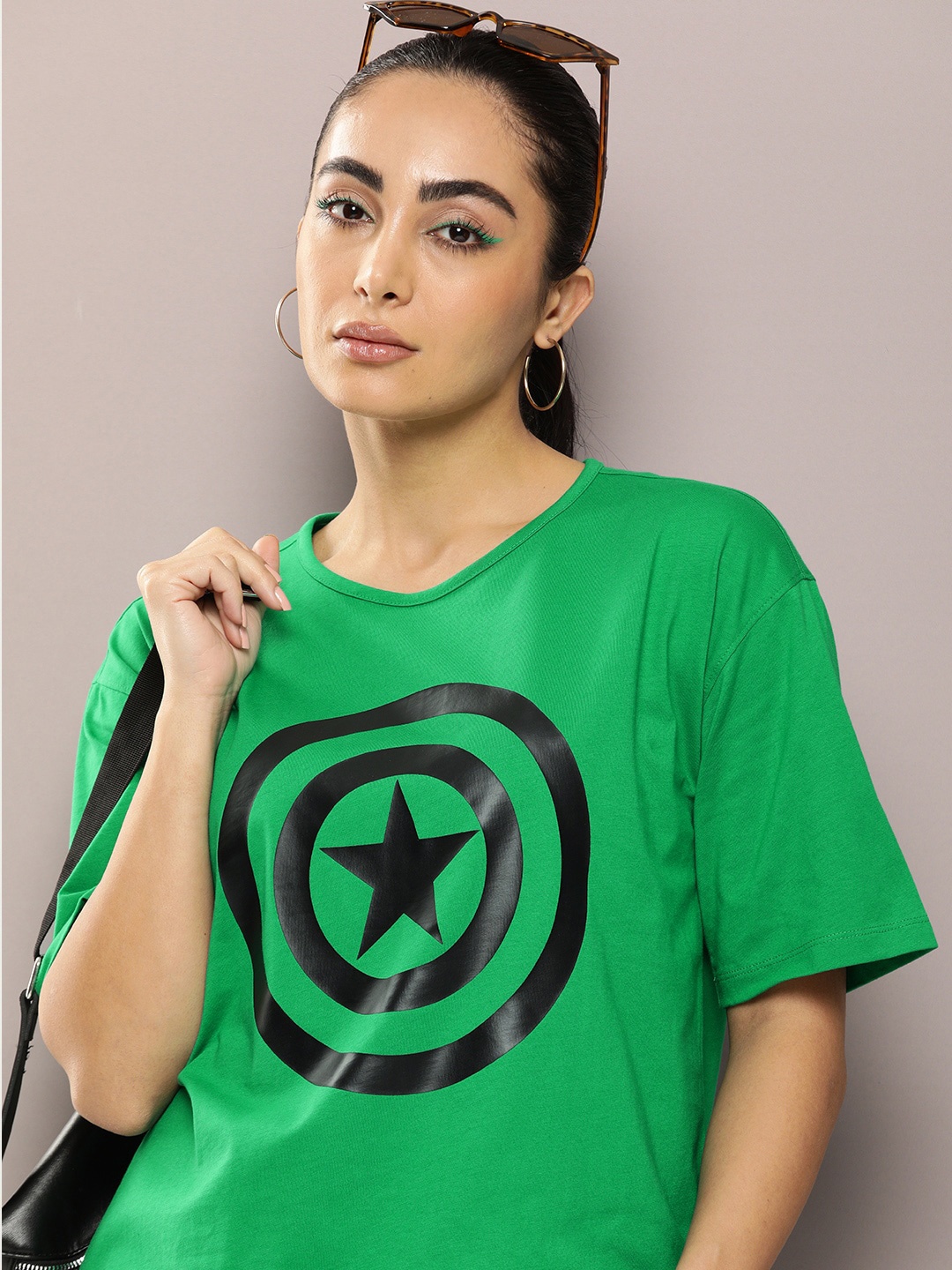 Kook N Keech Captain America Printed Drop-Shoulder Sleeves Pure Cotton T-shirt, Green
Kook N Keech Captain America Printed Drop-Shoulder Sleeves Pure Cotton T-shirt, Green
