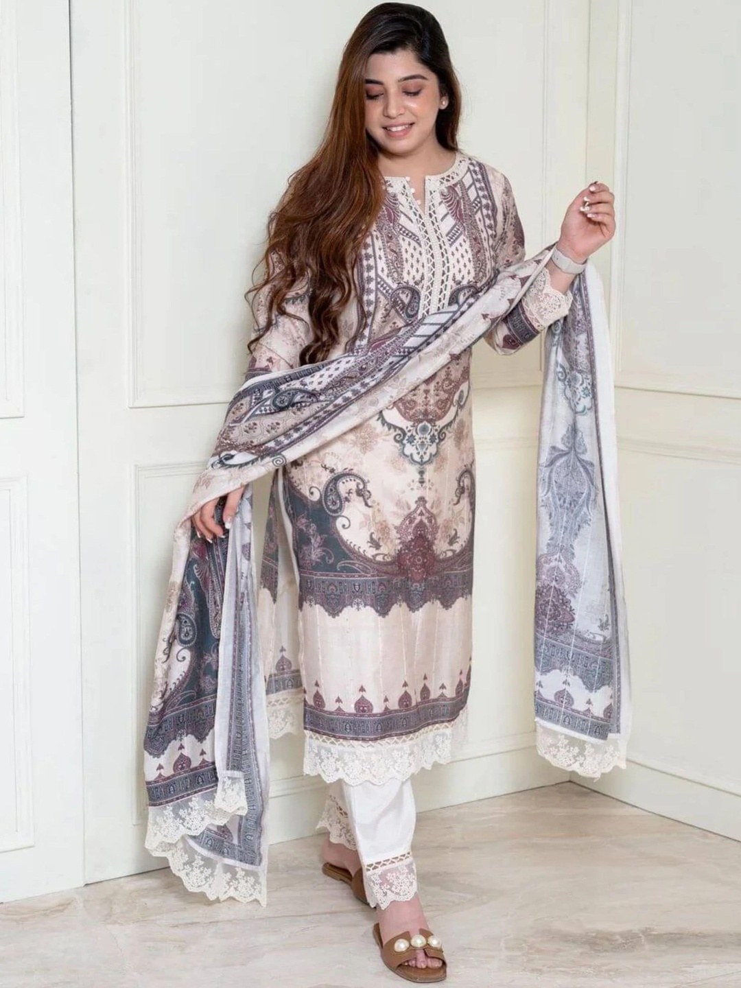 NIZA FASHION Floral Printed Regular Thread Work Kurta with Trousers & With Dupatta, White
NIZA FASHION Floral Printed Regular Thread Work Kurta with Trousers & With Dupatta, White