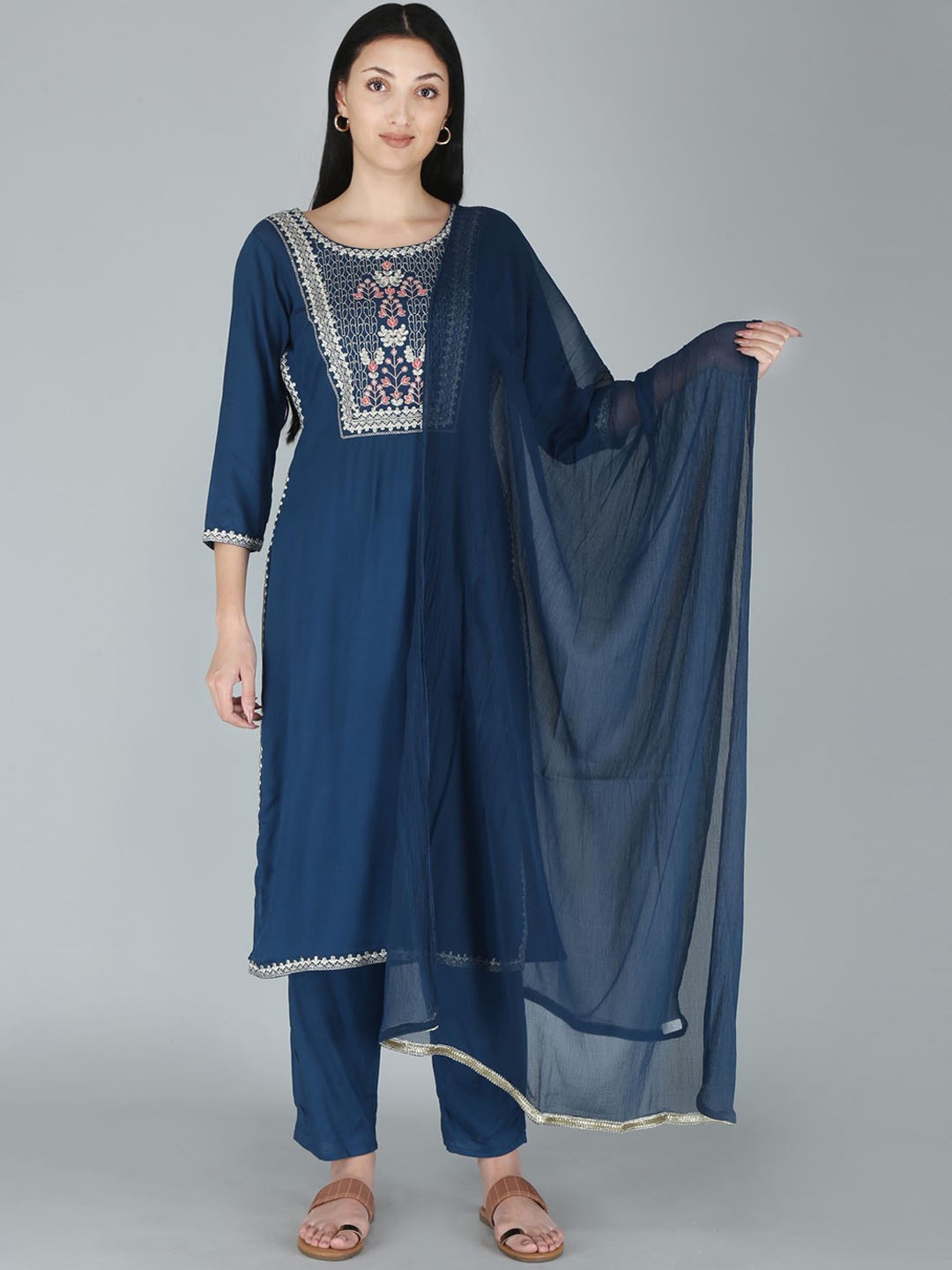 HIGHLIGHT FASHION EXPORT Floral Yoke Design Thread Work Kurta with Trousers & With Dupatta, Teal
HIGHLIGHT FASHION EXPORT Floral Yoke Design Thread Work Kurta with Trousers & With Dupatta, Teal