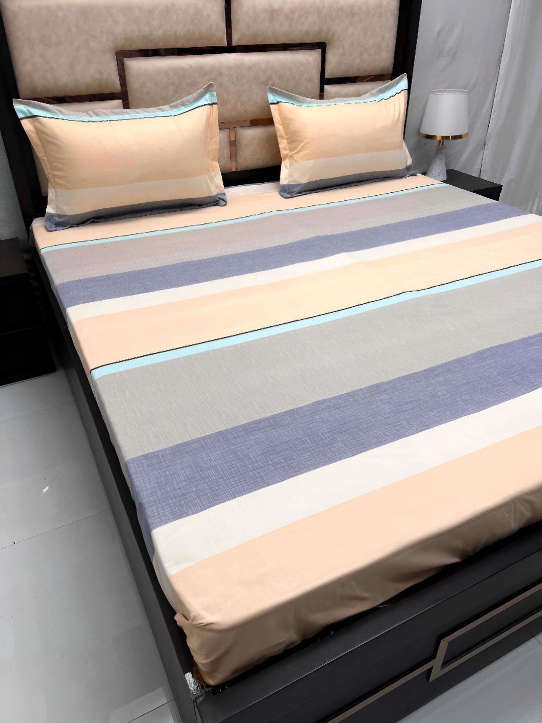 Pure Decor Amulya Peach & Purple Striped 300 TC Cotton Queen Bedsheet with 2 Pillow Covers
Pure Decor Amulya Peach & Purple Striped 300 TC Cotton Queen Bedsheet with 2 Pillow Covers