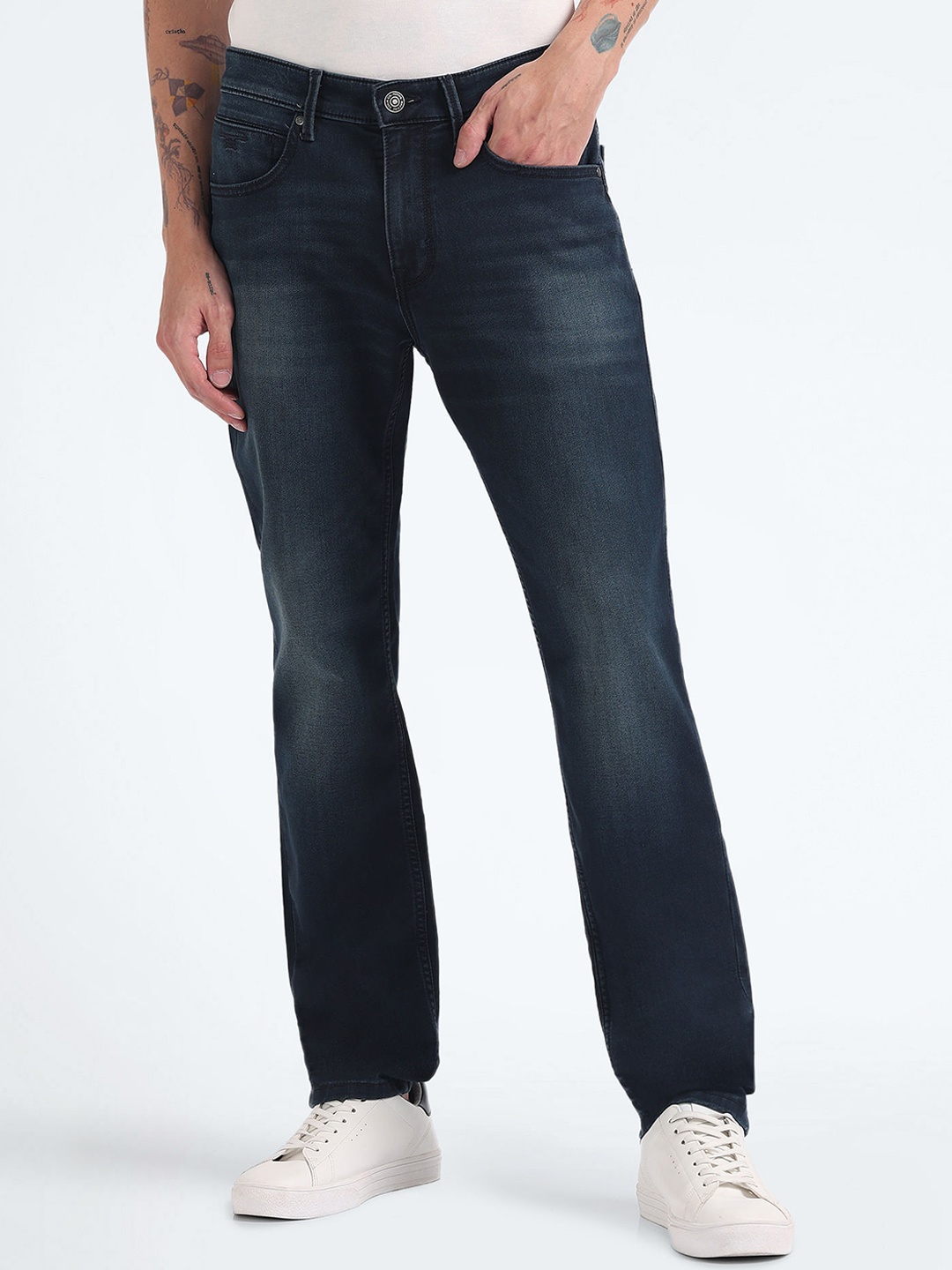 Flying Machine Men Freddie Mid-Rise Straight Fit Clean Look Heavy Fade Stretchable Jeans, Blue
Flying Machine Men Freddie Mid-Rise Straight Fit Clean Look Heavy Fade Stretchable Jeans, Blue
