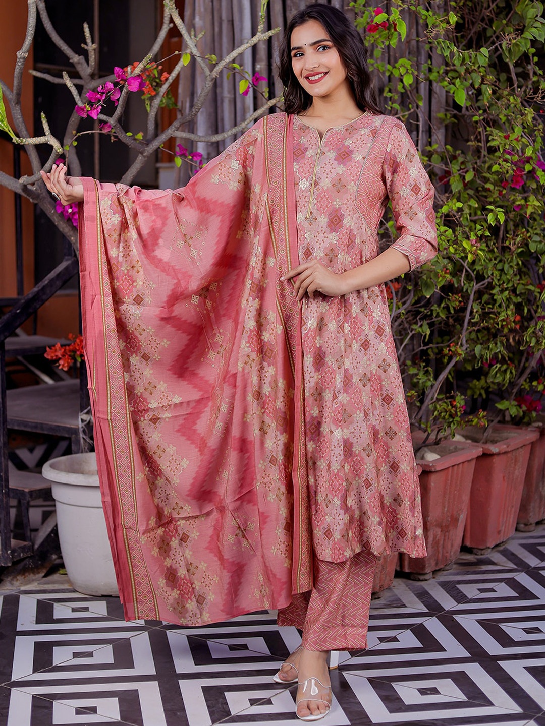 Chandbaali Women Ethnic Motifs Printed Regular Gotta Patti Kurta with Pyjamas & With Dupatta, Pink
Chandbaali Women Ethnic Motifs Printed Regular Gotta Patti Kurta with Pyjamas & With Dupatta, Pink