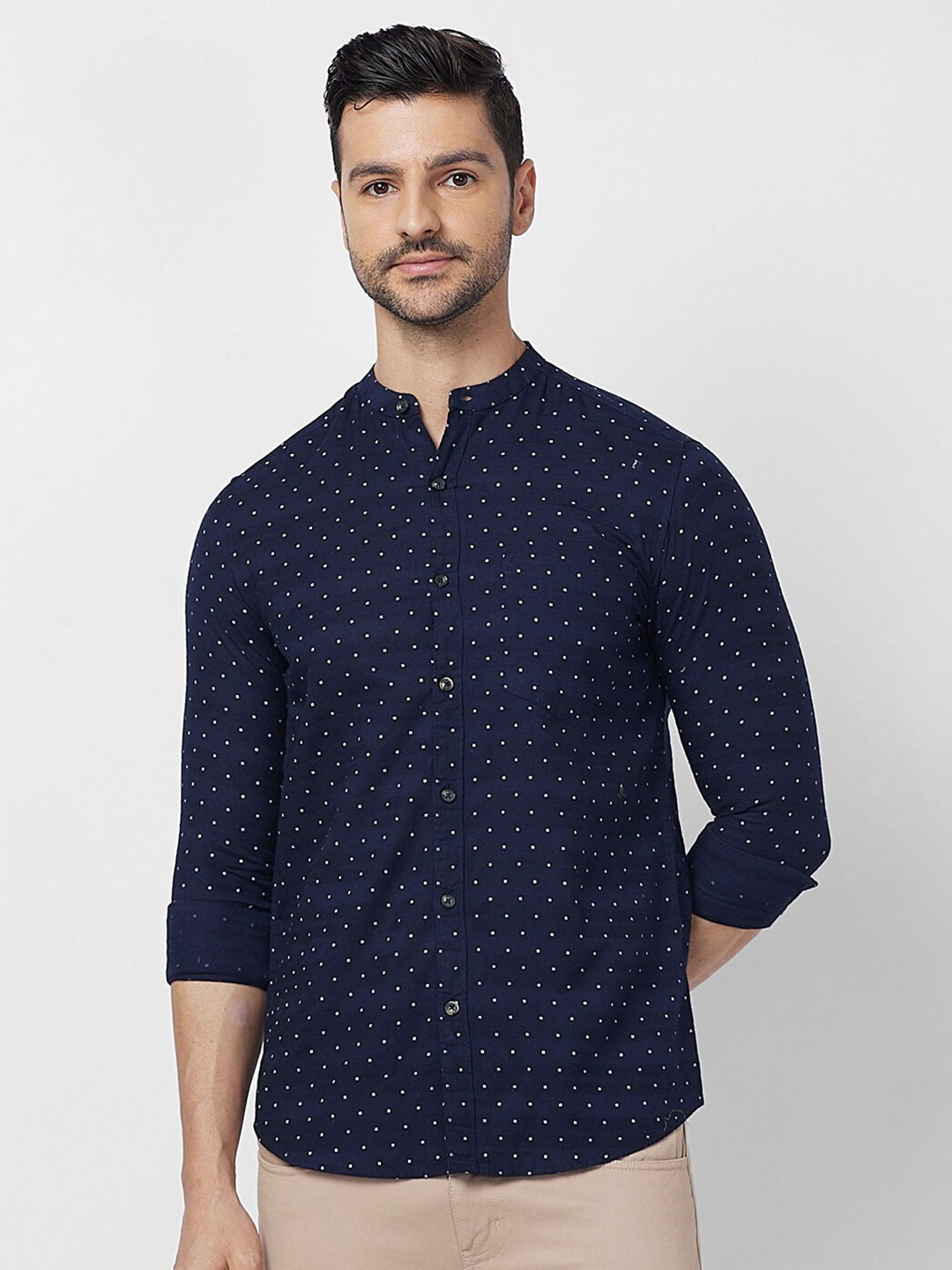 SNX Tailored Fit Mandarin Collar Micro Ditsy Printed Pure Cotton Casual Shirt, Navy blue
SNX Tailored Fit Mandarin Collar Micro Ditsy Printed Pure Cotton Casual Shirt, Navy blue