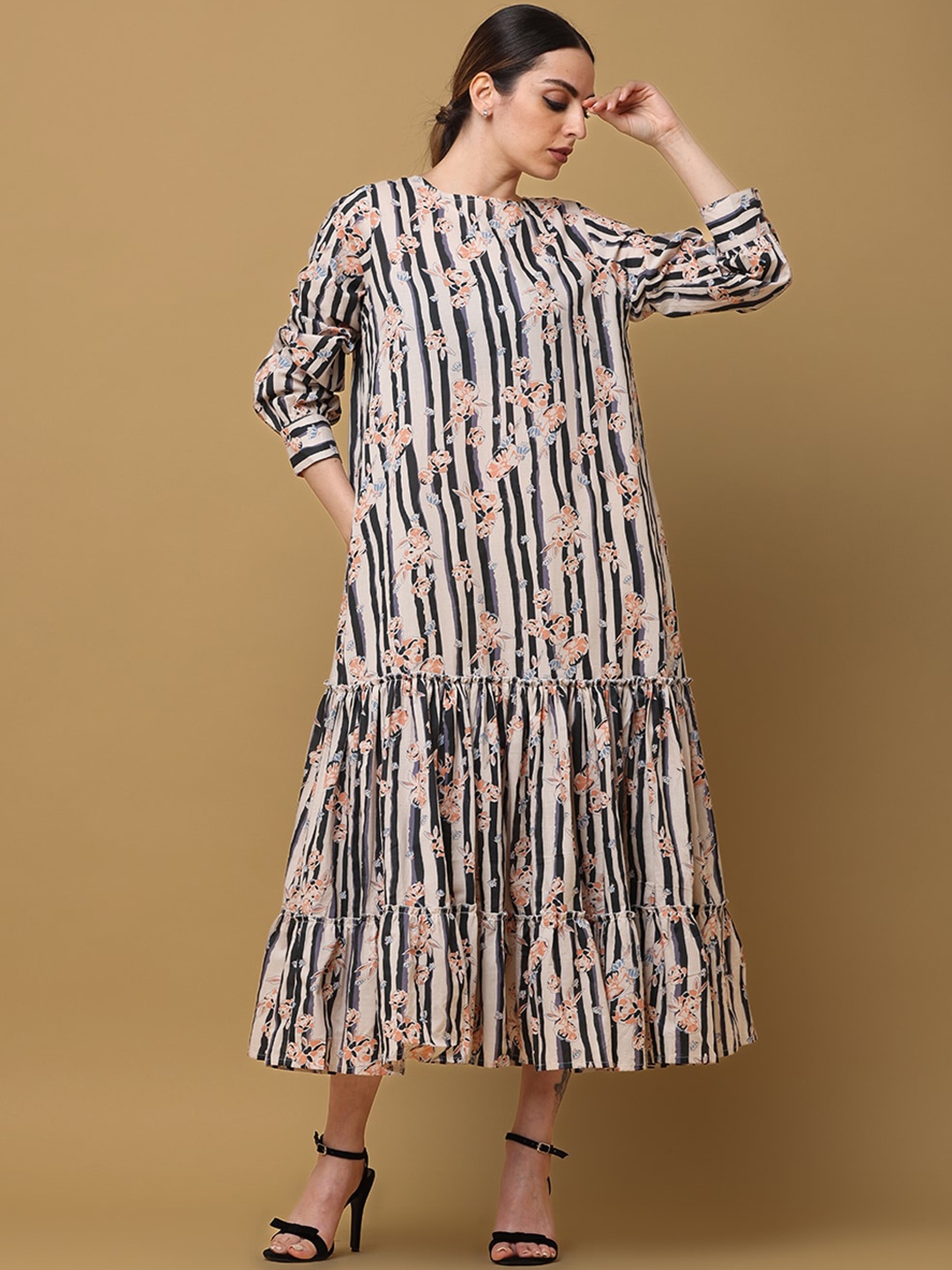BLACK & BLAH BLAH Relaxed Fit Stripes Printed Tiered Pure Cotton Midi Dress, Off white
BLACK & BLAH BLAH Relaxed Fit Stripes Printed Tiered Pure Cotton Midi Dress, Off white