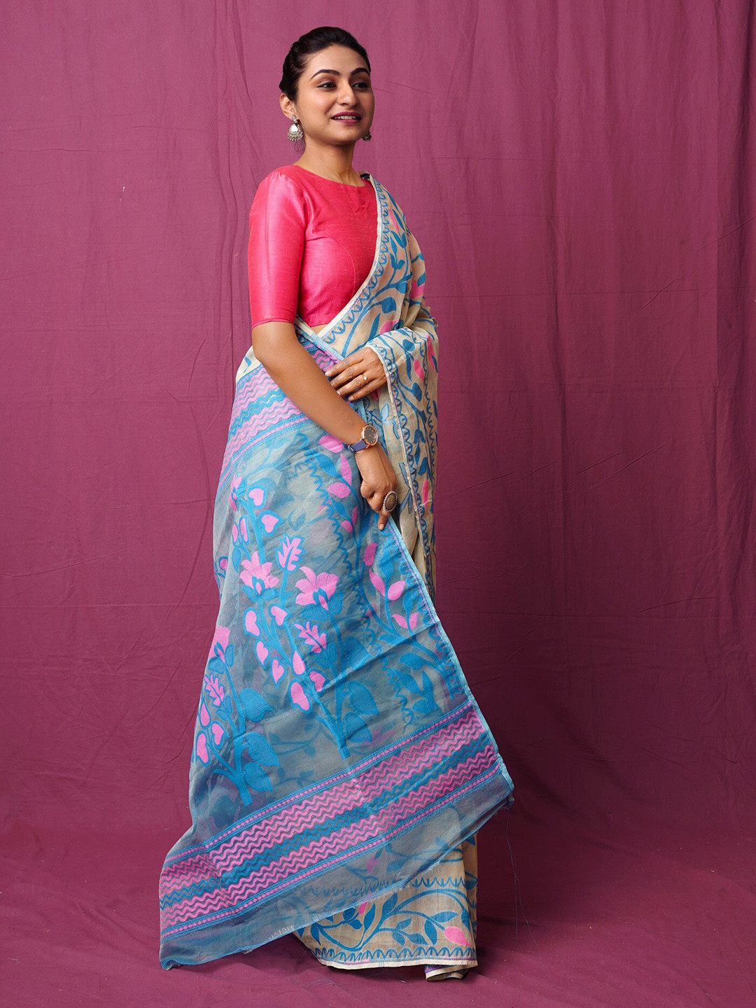 Unnati Silks Ethnic Motifs Pure Cotton Handloom Jamdani Saree, Cream
Unnati Silks Ethnic Motifs Pure Cotton Handloom Jamdani Saree, Cream