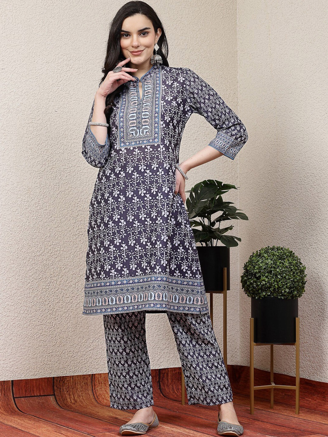 Nayam By Lakshita Ethnic Motifs Printed Mandarin Collar Regular Kurta with Palazzos, Grey
Nayam By Lakshita Ethnic Motifs Printed Mandarin Collar Regular Kurta with Palazzos, Grey