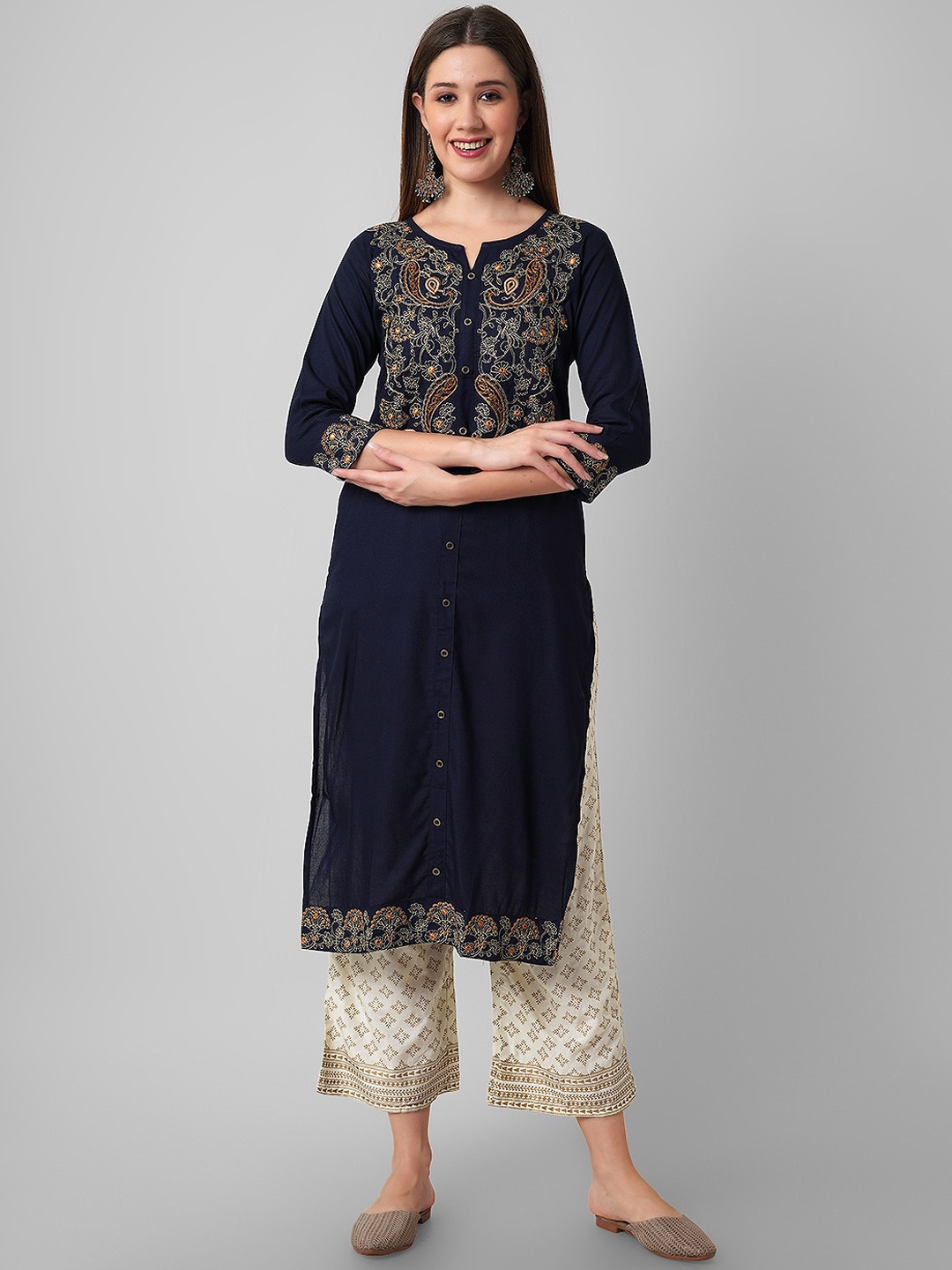 Haute and Humble Women Ethnic Motifs Yoke Design Regular Thread Work Kurta with Trousers, Blue
Haute and Humble Women Ethnic Motifs Yoke Design Regular Thread Work Kurta with Trousers, Blue