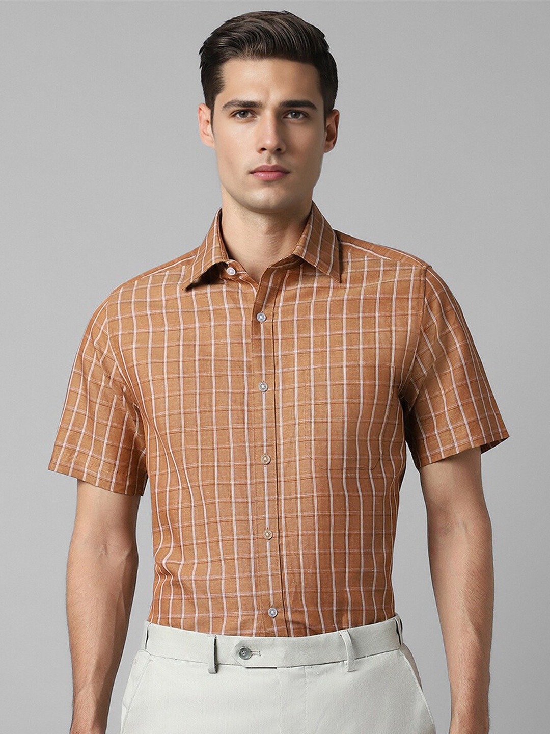 Louis Philippe Classic Checked Spread Collar Short Sleeves Opaque Formal Shirt, Orange
Louis Philippe Classic Checked Spread Collar Short Sleeves Opaque Formal Shirt, Orange