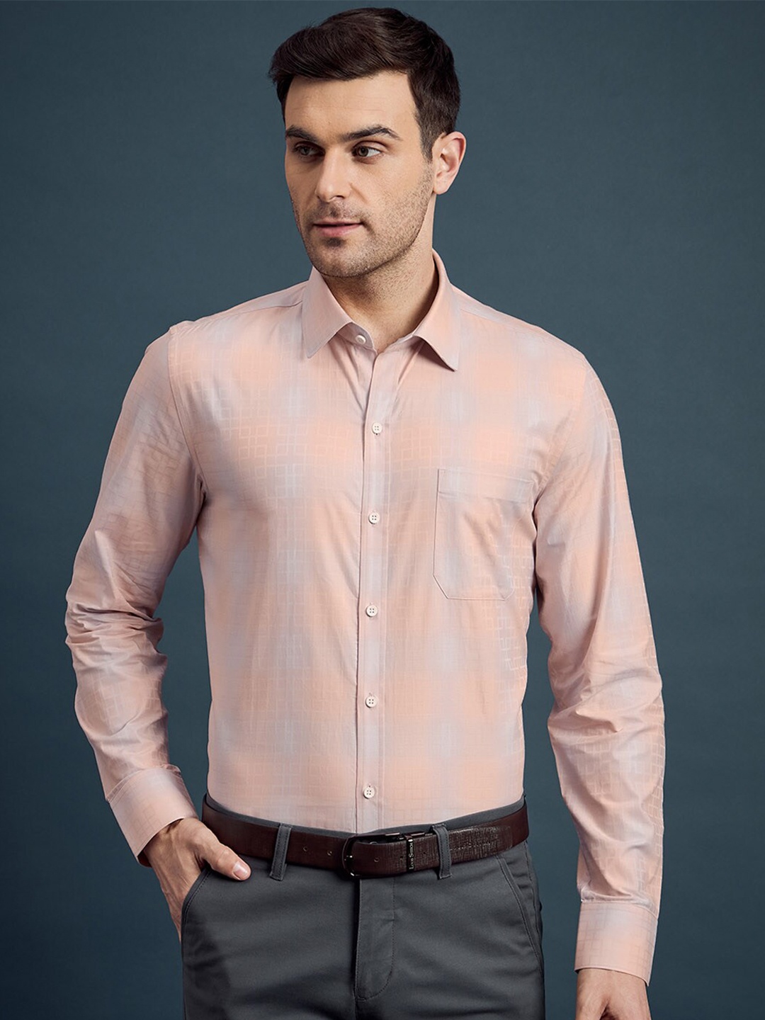 LOUIS STITCH Comfort Fit Checked Spread Collar Long Sleeves Formal Shirt, Orange
LOUIS STITCH Comfort Fit Checked Spread Collar Long Sleeves Formal Shirt, Orange