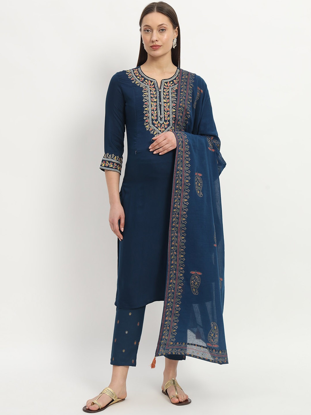 mumzhug Women Ethnic Motifs Yoke Design Regular Thread Work Kurta with Trousers & With Dupatta, Blue
mumzhug Women Ethnic Motifs Yoke Design Regular Thread Work Kurta with Trousers & With Dupatta, Blue