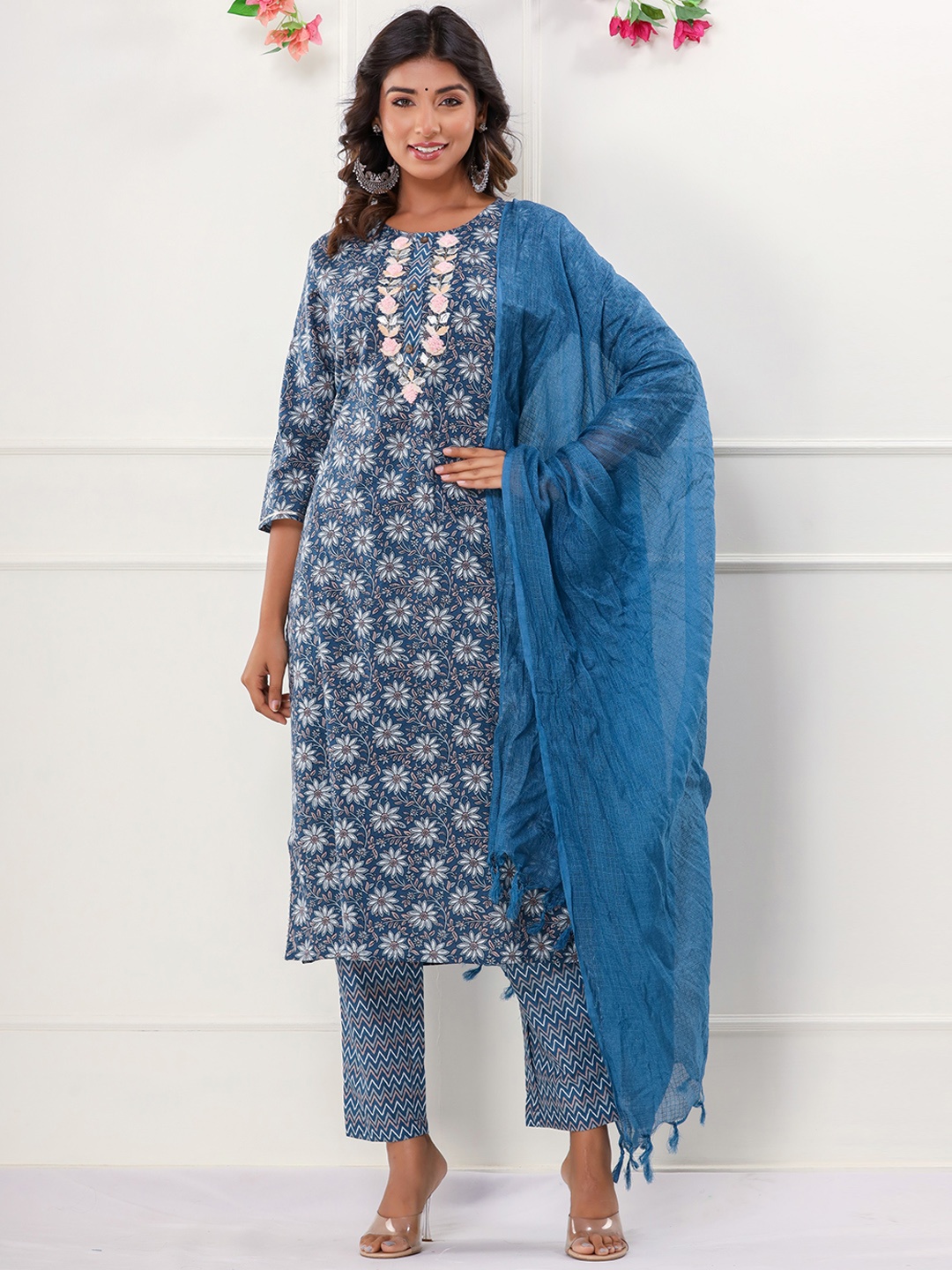 KALINI Floral Printed Regular Pure Cotton Straight Kurta With Trousers & Dupatta, Blue
KALINI Floral Printed Regular Pure Cotton Straight Kurta With Trousers & Dupatta, Blue