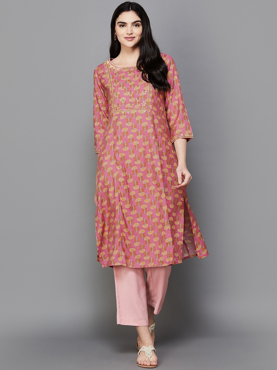 Melange by Lifestyle Women Floral Checked Flared Sleeves Mirror Work Anarkali Kurta, Pink
Melange by Lifestyle Women Floral Checked Flared Sleeves Mirror Work Anarkali Kurta, Pink