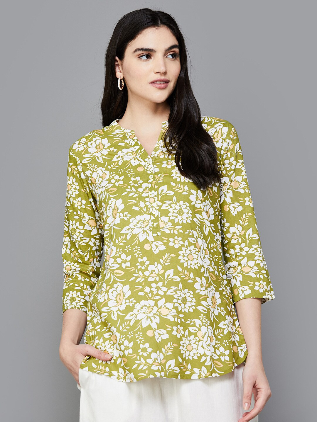 Melange by Lifestyle Floral Mandarin Collar Three-Quarter Sleeves Pure Cotton Kurti, Green
Melange by Lifestyle Floral Mandarin Collar Three-Quarter Sleeves Pure Cotton Kurti, Green