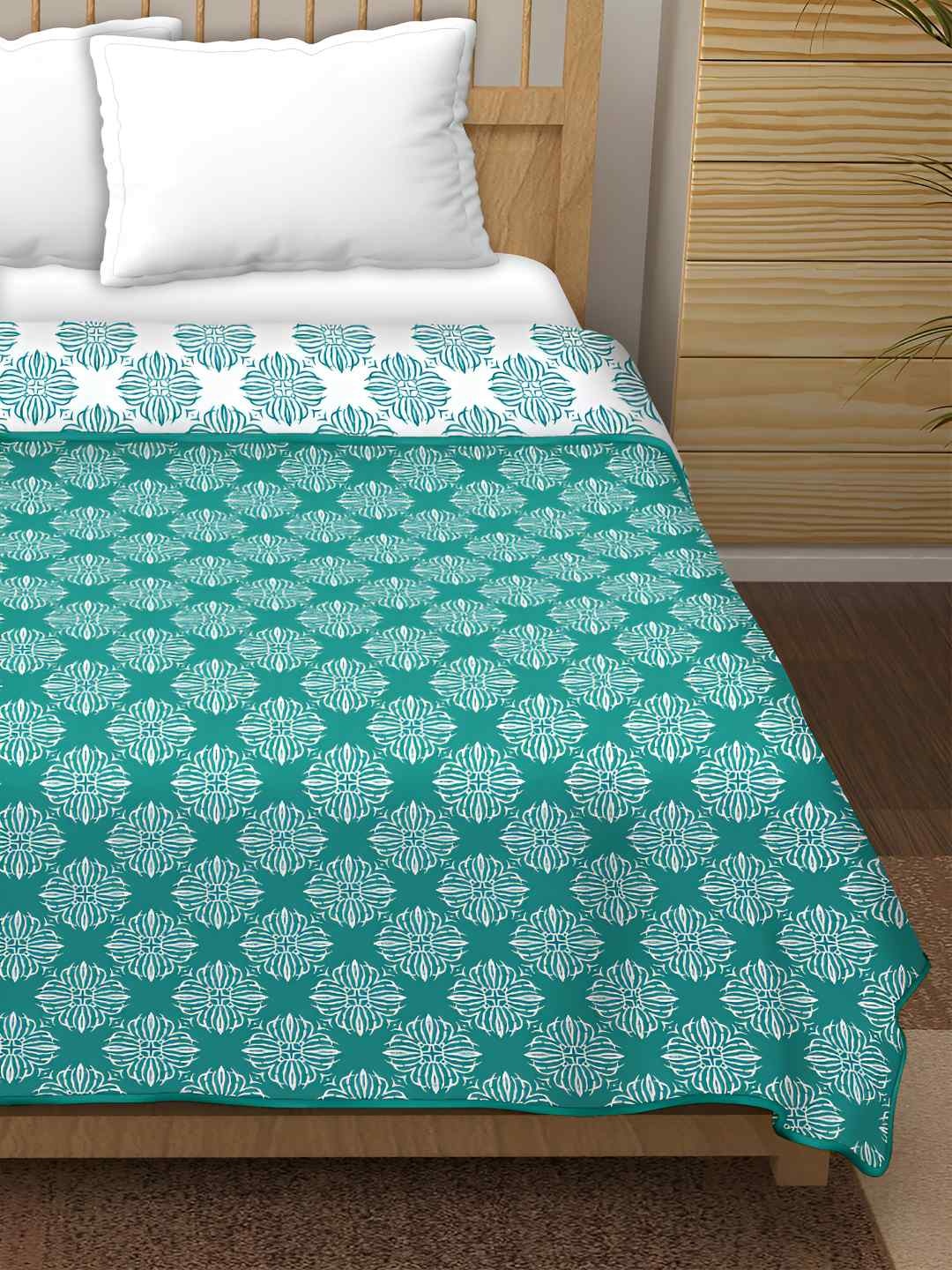 Jinaya's Multicoloured & Multicoloured Floral Mild Winter 210 GSM Double Bed Dohar, Multi
Jinaya's Multicoloured & Multicoloured Floral Mild Winter 210 GSM Double Bed Dohar, Multi