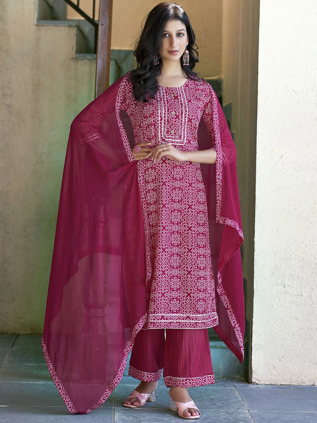 SKYLEE Pink Bandhani Printed Round Neck Gotta Patti Straight Kurta With Palazzo & Dupatta
SKYLEE Pink Bandhani Printed Round Neck Gotta Patti Straight Kurta With Palazzo & Dupatta