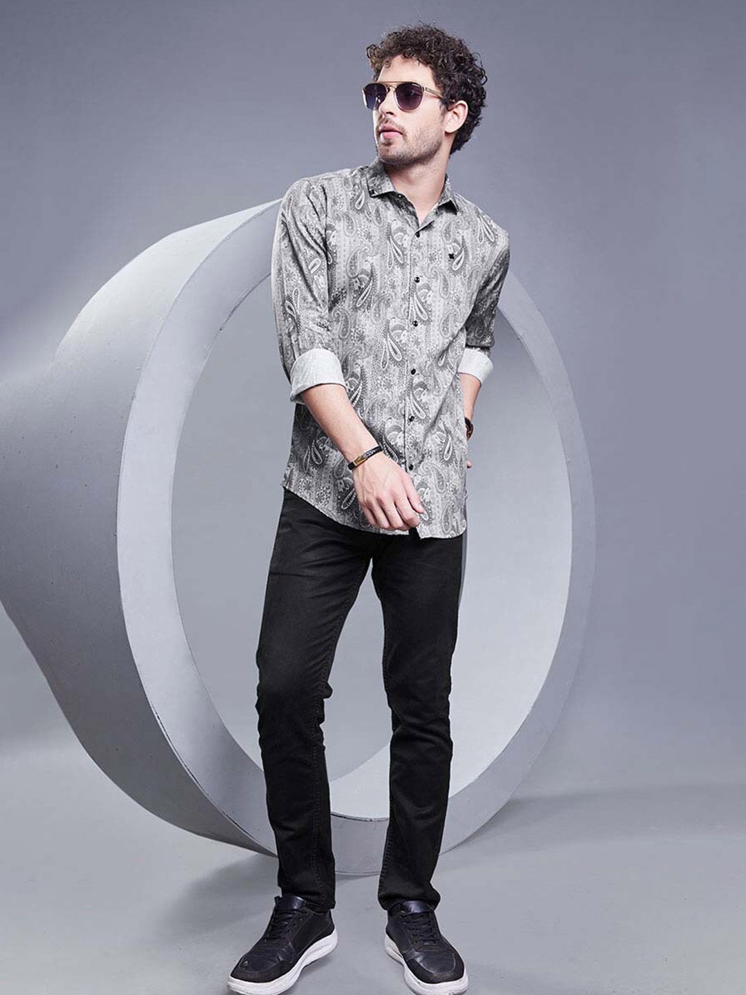 ALMATY Comfort Floral Printed Cotton Spread Collar Slim Fit Opaque Casual Shirt, Grey
ALMATY Comfort Floral Printed Cotton Spread Collar Slim Fit Opaque Casual Shirt, Grey