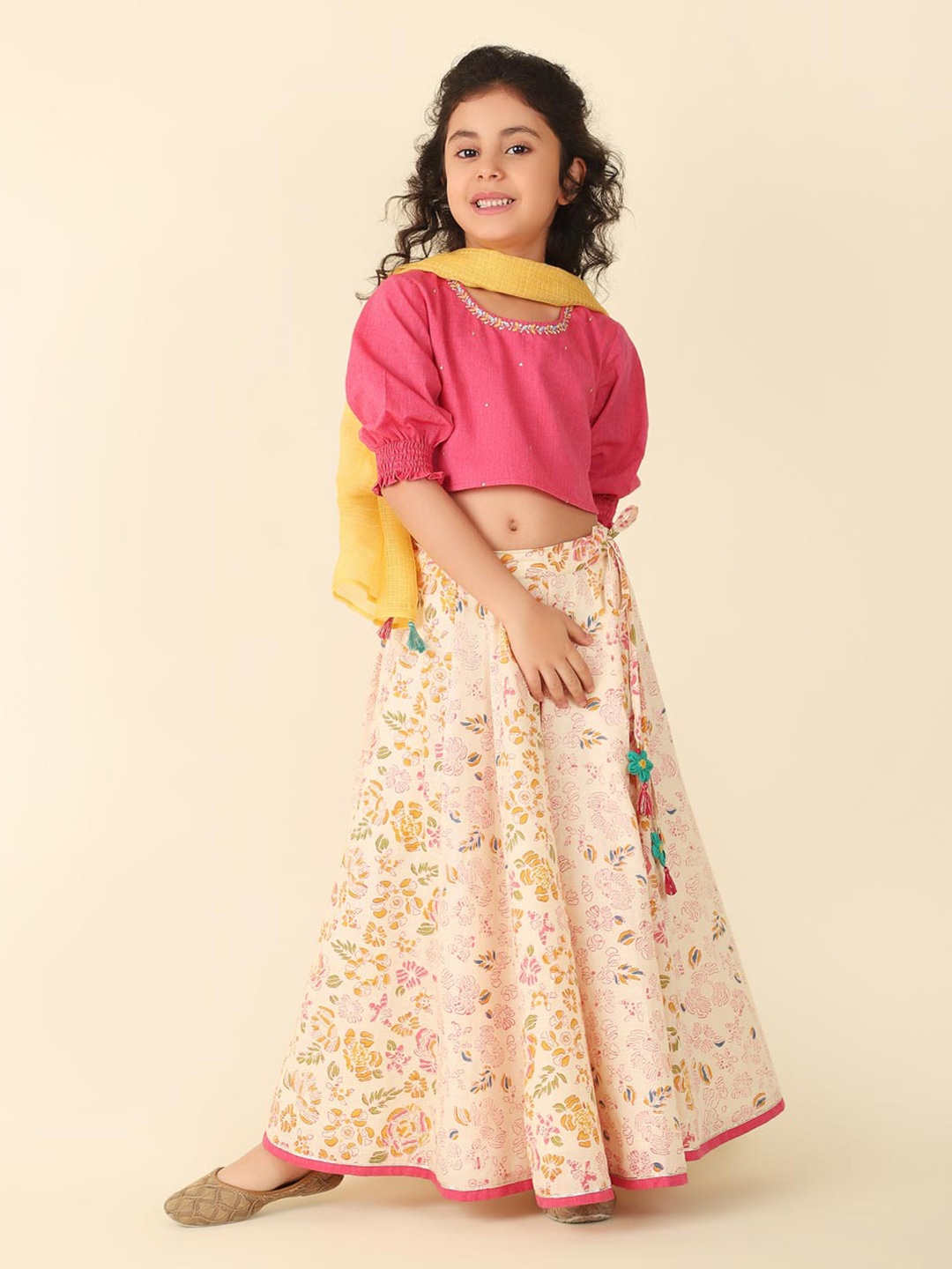 Fabindia Girls Embroidered Sequinned Cotton Ready to Wear Lehenga & Blouse With Dupatta, Pink
Fabindia Girls Embroidered Sequinned Cotton Ready to Wear Lehenga & Blouse With Dupatta, Pink