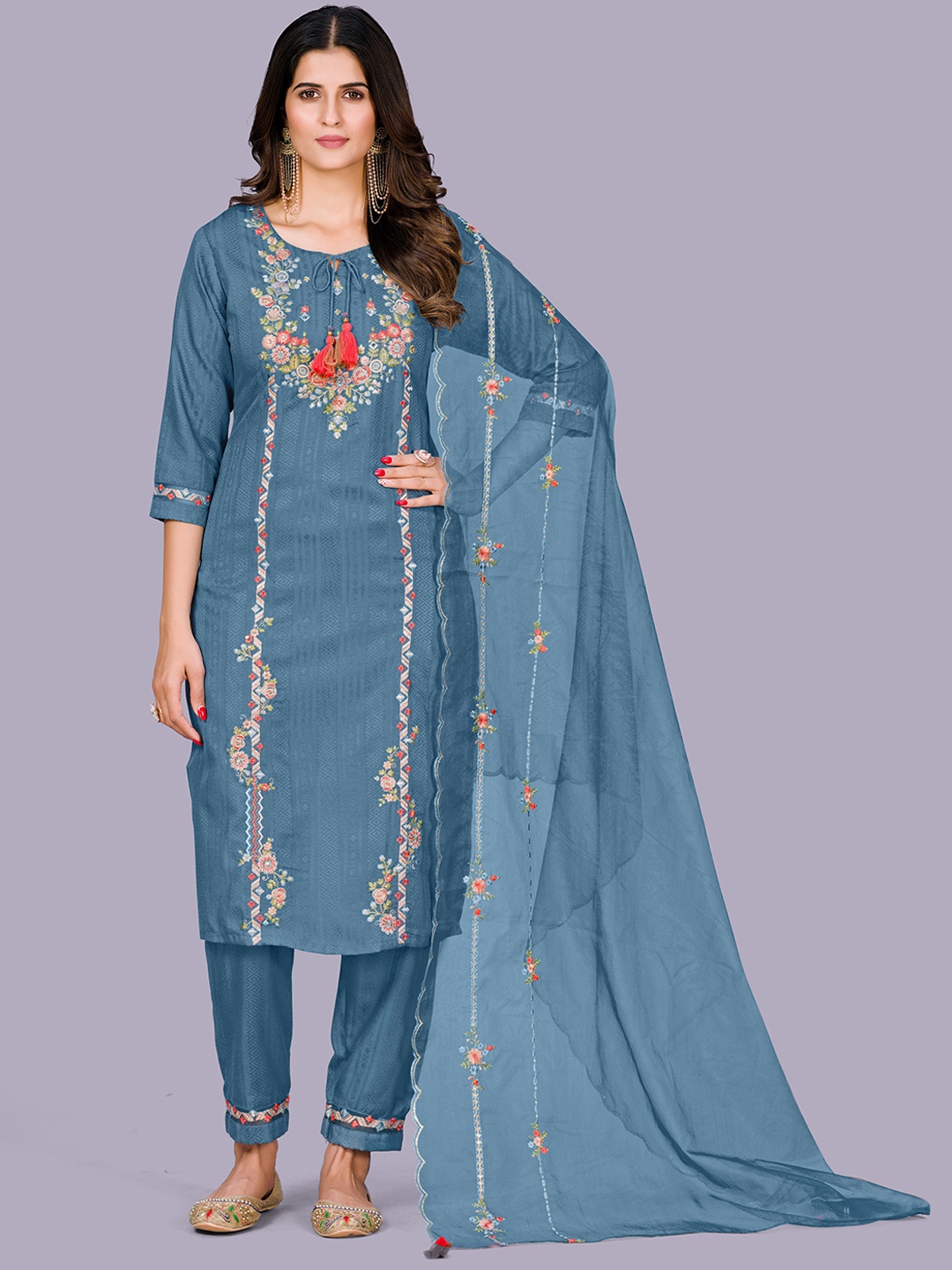 Momina Fashion Floral Embroidered Regular Straight Kurta With Trousers & Dupatta, Turquoise blue
Momina Fashion Floral Embroidered Regular Straight Kurta With Trousers & Dupatta, Turquoise blue