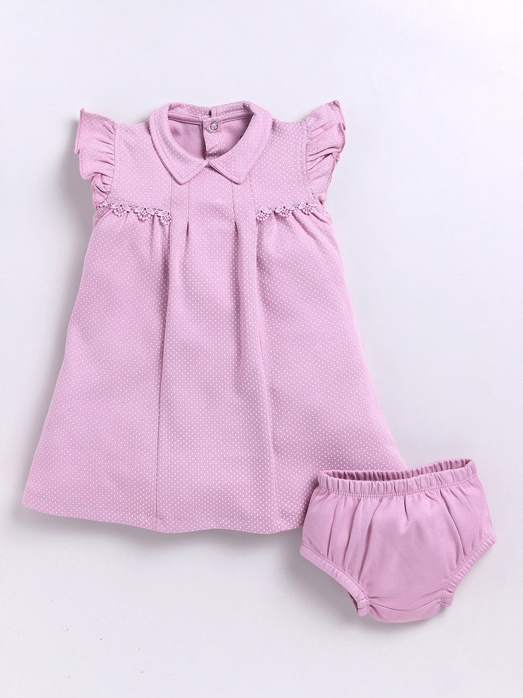 BABY GO Girls Cotton Peter Pan Collar Cap Sleeves Fit & Flare Dress With Brief, Lavender
BABY GO Girls Cotton Peter Pan Collar Cap Sleeves Fit & Flare Dress With Brief, Lavender