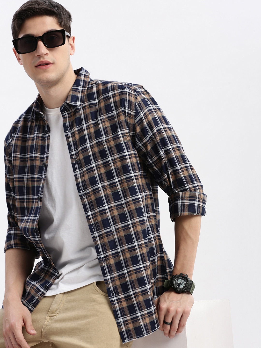 SHOWOFF Standard Slim Fit Tartan Checks Opaque Checked Cotton Casual Shirt, Navy blue
SHOWOFF Standard Slim Fit Tartan Checks Opaque Checked Cotton Casual Shirt, Navy blue