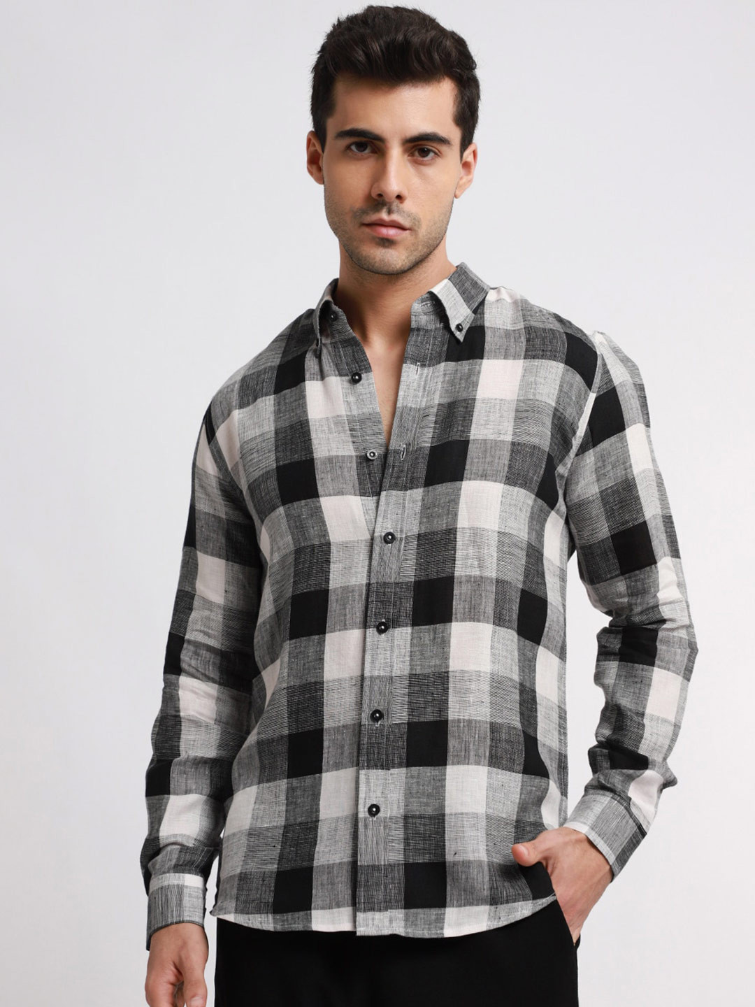 Banana Club Classic Buffalo Checks Checked Spread Collar Opaque Casual Shirt, Black
Banana Club Classic Buffalo Checks Checked Spread Collar Opaque Casual Shirt, Black