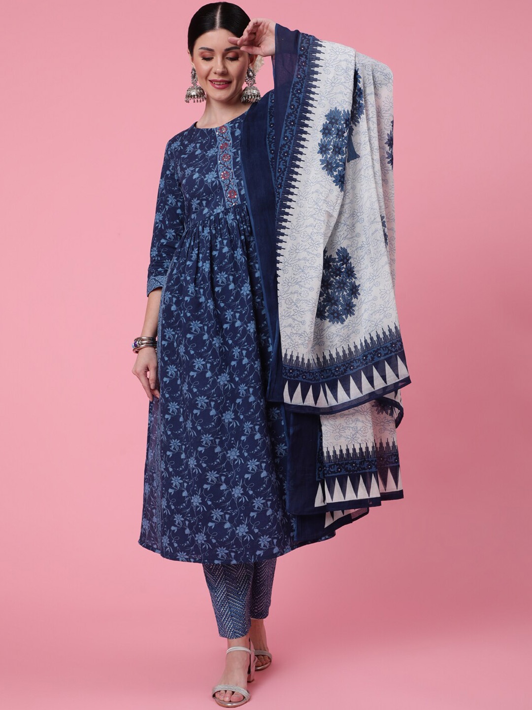 GULMOHAR JAIPUR Floral Printed Sequinned Pure Cotton Kurta with Trousers With Dupatta, Blue
GULMOHAR JAIPUR Floral Printed Sequinned Pure Cotton Kurta with Trousers With Dupatta, Blue