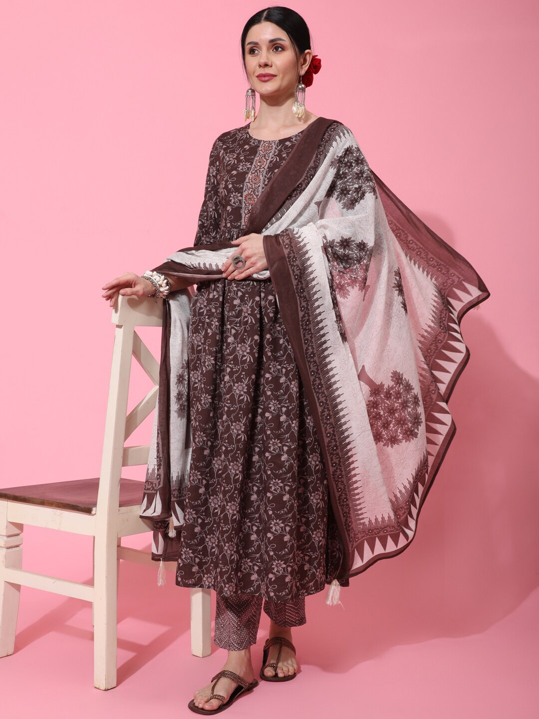 GULMOHAR JAIPUR Floral Printed Pleated Sequinned Pure Cotton Kurta With Trousers & Dupatta, Brown
GULMOHAR JAIPUR Floral Printed Pleated Sequinned Pure Cotton Kurta With Trousers & Dupatta, Brown