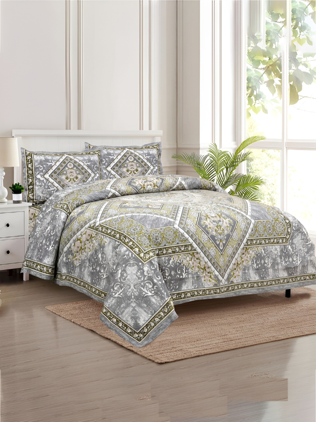 Kuber Industries Grey & Blue Floral 160 TC Cotton King Bedsheet with 2 Pillow Covers
Kuber Industries Grey & Blue Floral 160 TC Cotton King Bedsheet with 2 Pillow Covers