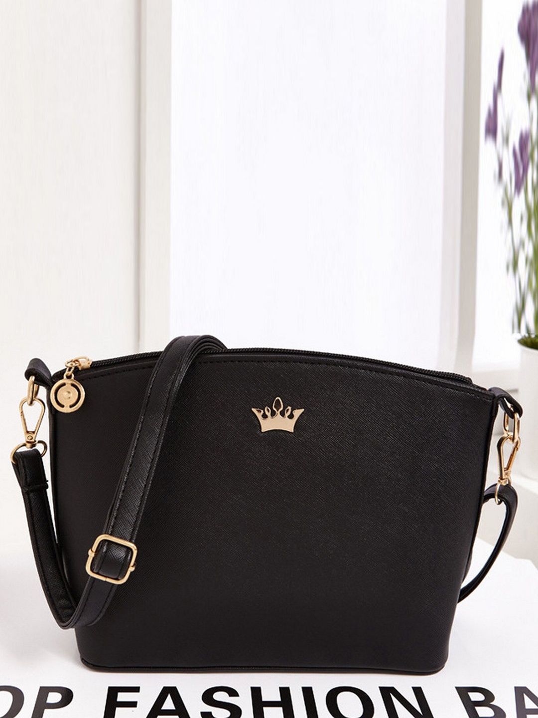 Diva Dale Structured Shoulder Bag, Black