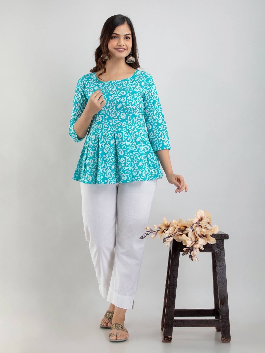 BAIRAJ Floral Print Pure Cotton Round Neck Three-Quarter Sleeves Peplum Casual Top, Turquoise blue
BAIRAJ Floral Print Pure Cotton Round Neck Three-Quarter Sleeves Peplum Casual Top, Turquoise blue