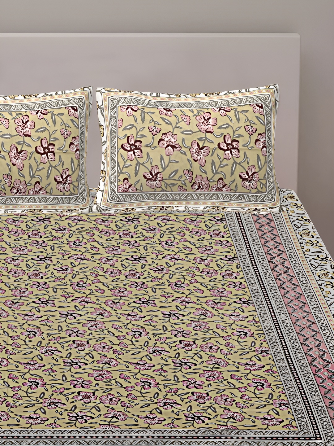 VANI E Yellow & White Floral Printed Cotton 250 TC King Bedsheet with 2 Pillow Covers
VANI E Yellow & White Floral Printed Cotton 250 TC King Bedsheet with 2 Pillow Covers