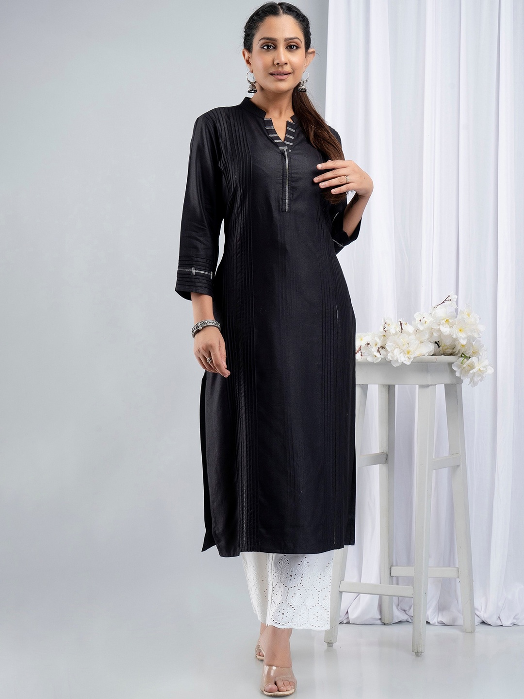 SUTI Thread Work Chanderi Silk Shirt Collar Three-Quarter Sleeves A-Line Kurta, Black
SUTI Thread Work Chanderi Silk Shirt Collar Three-Quarter Sleeves A-Line Kurta, Black