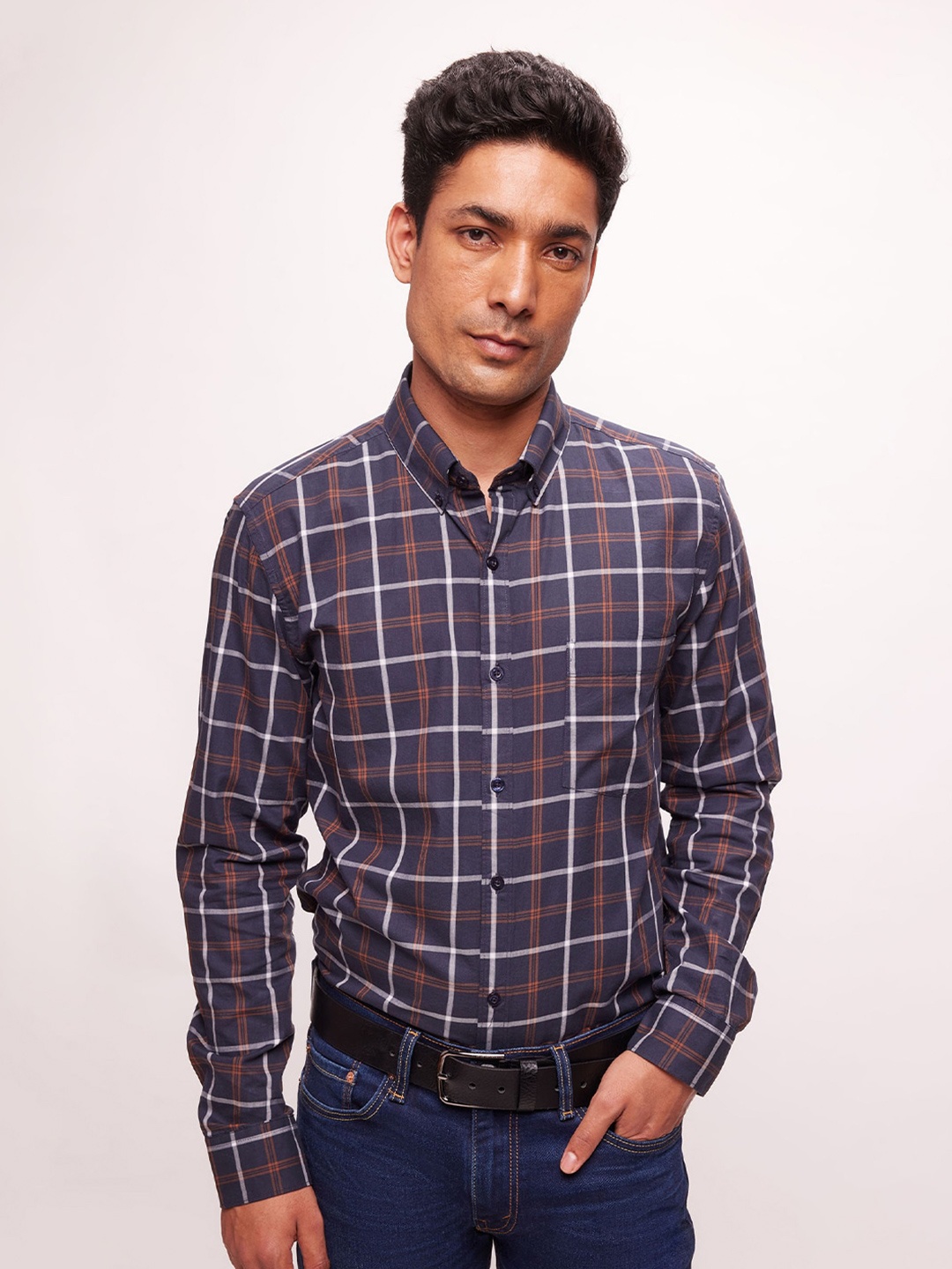 Bombay High Men Slim Fit Semi Formal Button Down Collar Yarn Dyed Check Shirt, Blue
Bombay High Men Slim Fit Semi Formal Button Down Collar Yarn Dyed Check Shirt, Blue