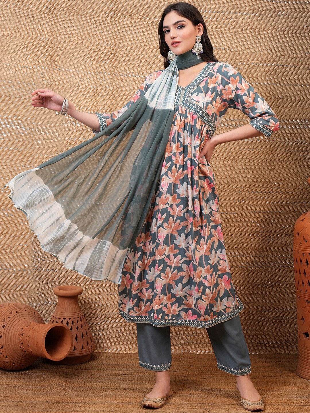 Vishudh Grey Floral Printed Mirror Work Empire Straight Kurta & Trousers With Dupatta
Vishudh Grey Floral Printed Mirror Work Empire Straight Kurta & Trousers With Dupatta