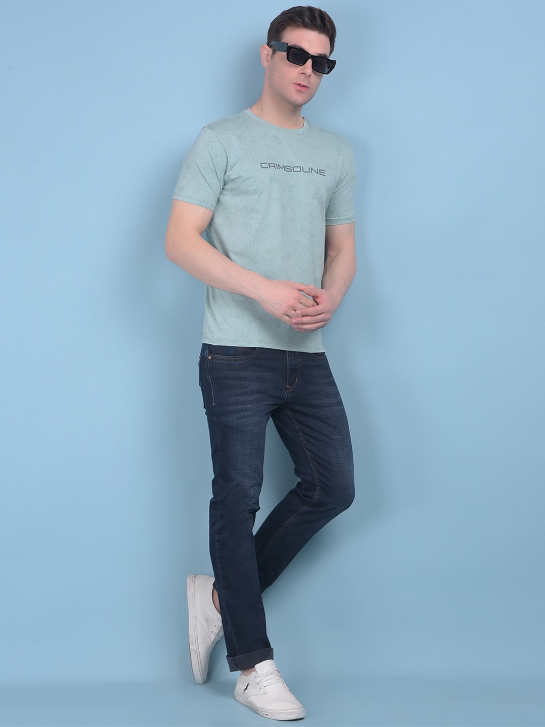 Crimsoune Club Typography Printed Short Sleeves Round Neck Slim Fit T-shirt, Green
Crimsoune Club Typography Printed Short Sleeves Round Neck Slim Fit T-shirt, Green