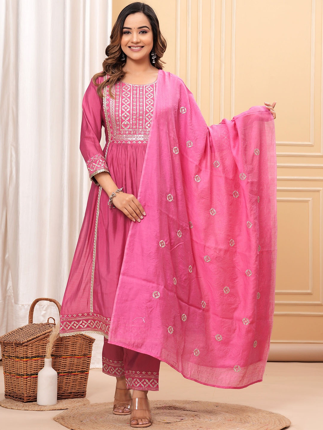 SK2 Fashion Ethnic Motifs Embroidered Sequined Pure Silk Kurta & Trousers With Dupatta, Pink
SK2 Fashion Ethnic Motifs Embroidered Sequined Pure Silk Kurta & Trousers With Dupatta, Pink