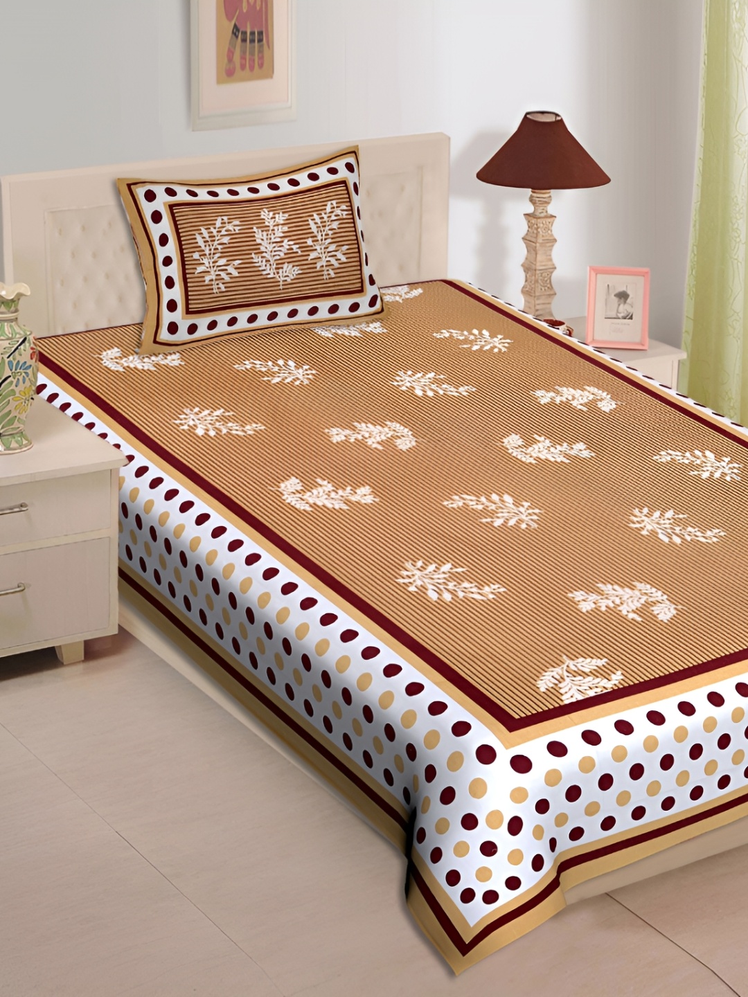 UNIBLISS Brown & White Floral Printed Cotton 144 TC Single Bedsheet With 1 Pillow Cover
UNIBLISS Brown & White Floral Printed Cotton 144 TC Single Bedsheet With 1 Pillow Cover