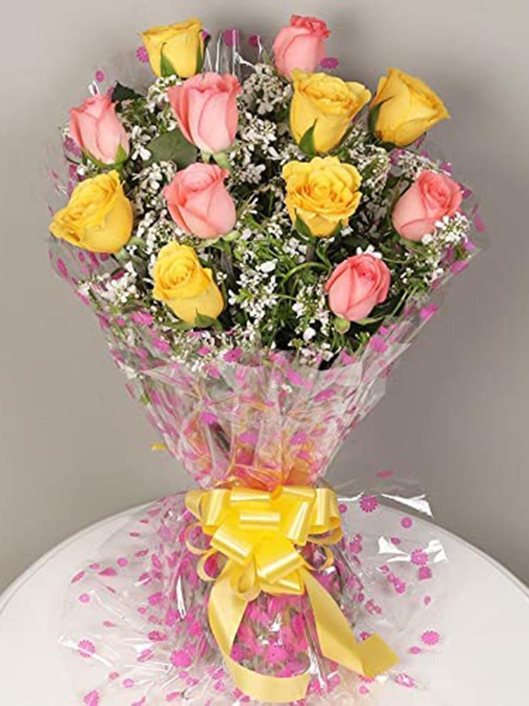 Floweraura Pink & Yellow 12Pcs Mixed Fresh Live Roses Bouquet with Clear Cellophane
Floweraura Pink & Yellow 12Pcs Mixed Fresh Live Roses Bouquet with Clear Cellophane