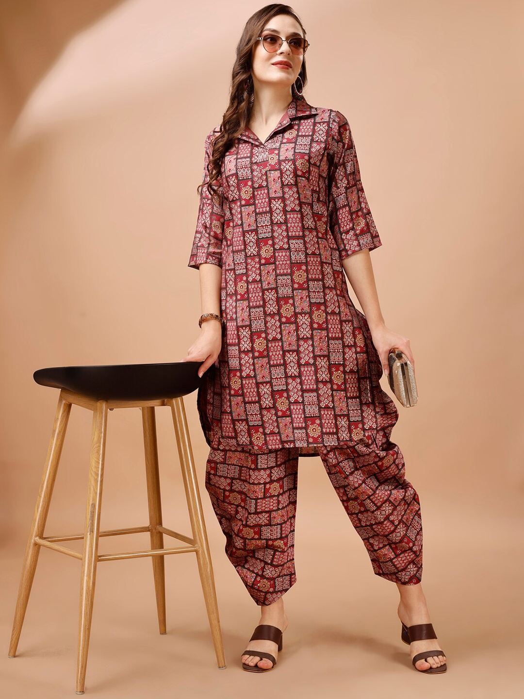 Tikhi Imli Floral Printed Shirt Collar Three-Quarter Sleeves Straight Co-ords Set, Magenta
Tikhi Imli Floral Printed Shirt Collar Three-Quarter Sleeves Straight Co-ords Set, Magenta