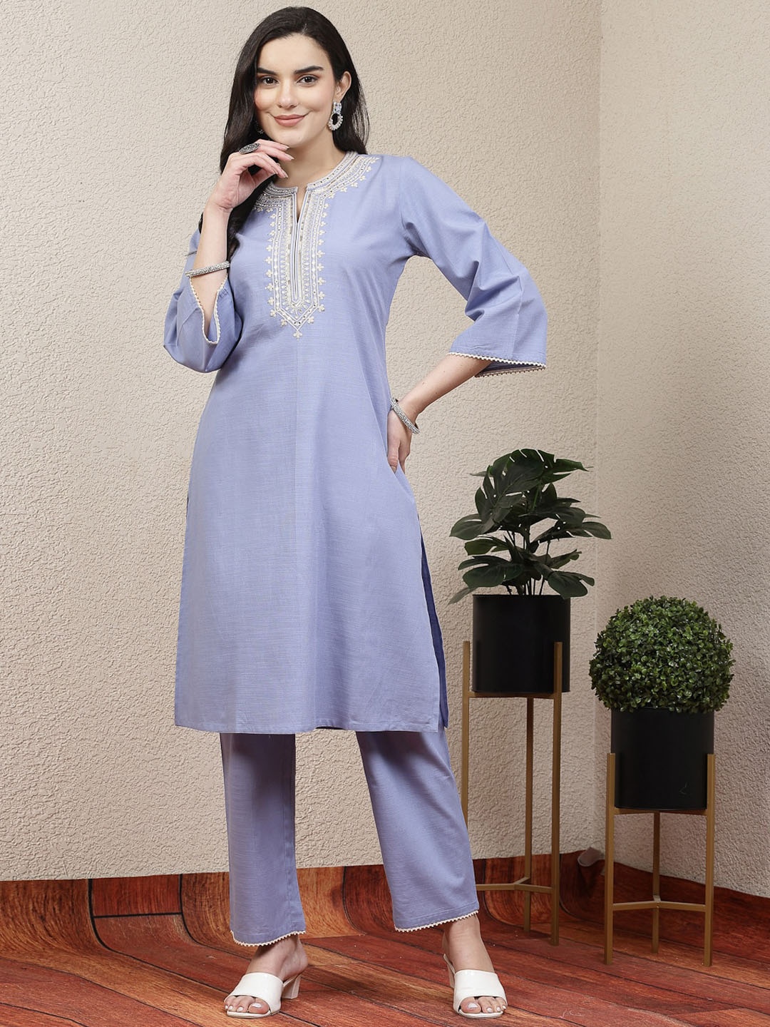 Nayam By Lakshita Ethnic Motifs Yoke Design Regular Thread Work Kurta with Palazzos, Blue
Nayam By Lakshita Ethnic Motifs Yoke Design Regular Thread Work Kurta with Palazzos, Blue